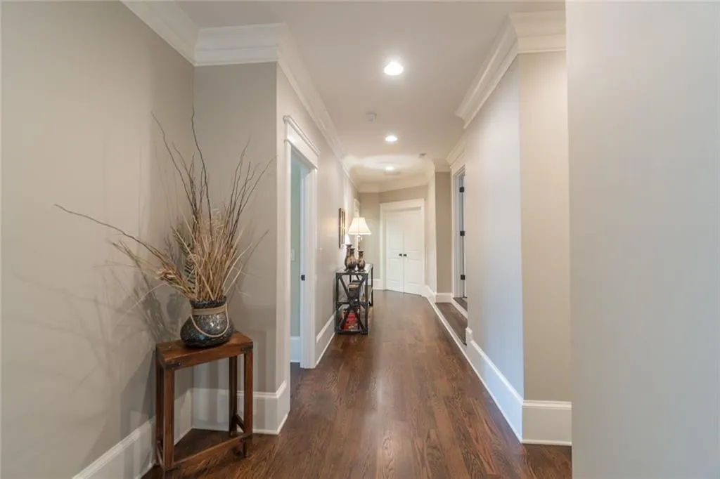 480 Highbrook Drive Ne, Sandy Springs, Georgia 30342, 5 Bedrooms Bedrooms, ,5 BathroomsBathrooms,Residential,Sold,480 Highbrook Drive Ne,6938662