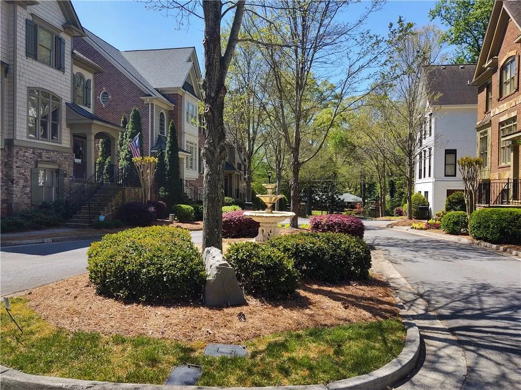 1008 Madeline Lane, Atlanta, Georgia 30350, 5 Bedrooms Bedrooms, ,3 BathroomsBathrooms,Residential,Sold,1008 Madeline Lane,6869490