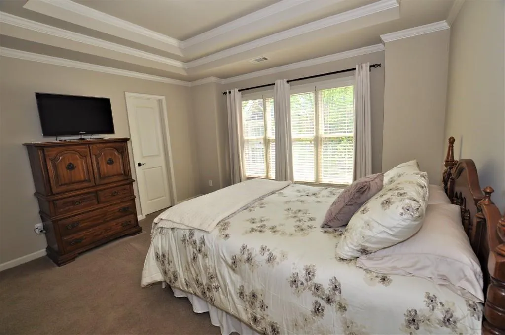 1008 Madeline Lane, Atlanta, Georgia 30350, 5 Bedrooms Bedrooms, ,3 BathroomsBathrooms,Residential,Sold,1008 Madeline Lane,6869490