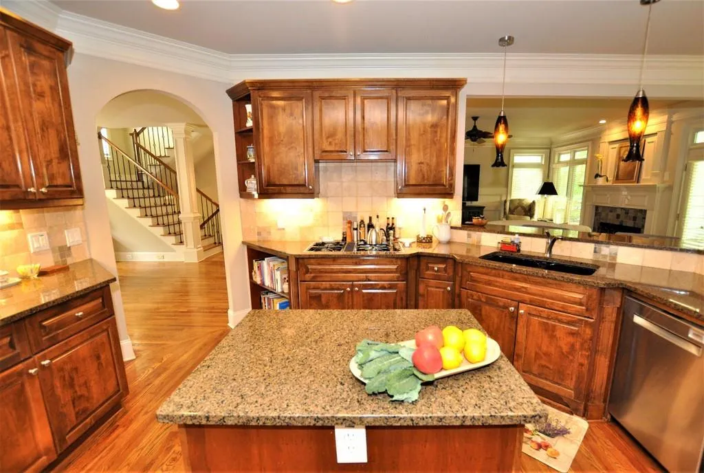 1008 Madeline Lane, Atlanta, Georgia 30350, 5 Bedrooms Bedrooms, ,3 BathroomsBathrooms,Residential,Sold,1008 Madeline Lane,6869490