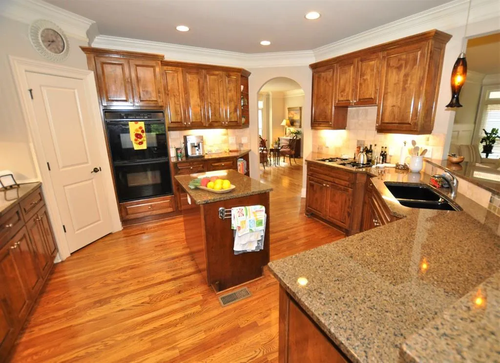 1008 Madeline Lane, Atlanta, Georgia 30350, 5 Bedrooms Bedrooms, ,3 BathroomsBathrooms,Residential,Sold,1008 Madeline Lane,6869490