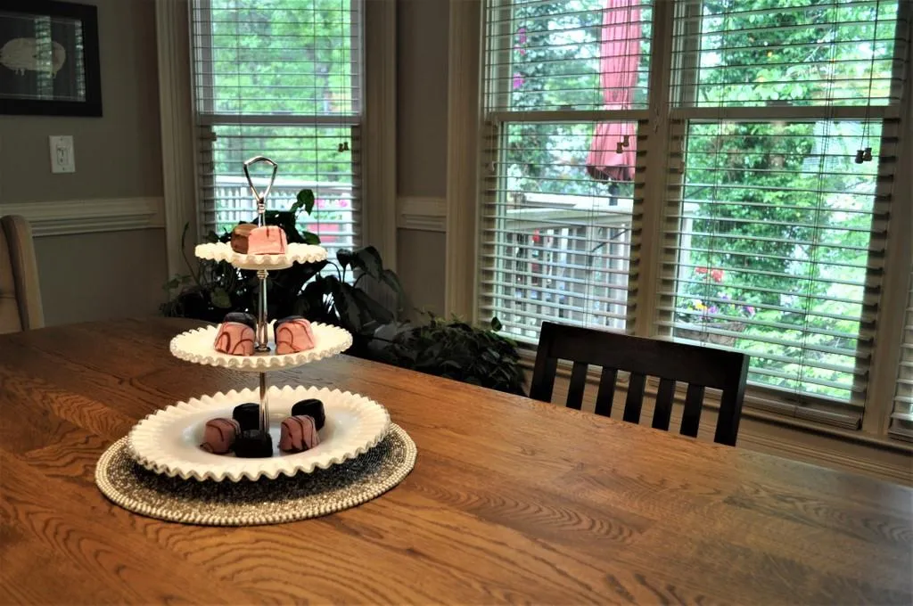 1008 Madeline Lane, Atlanta, Georgia 30350, 5 Bedrooms Bedrooms, ,3 BathroomsBathrooms,Residential,Sold,1008 Madeline Lane,6869490