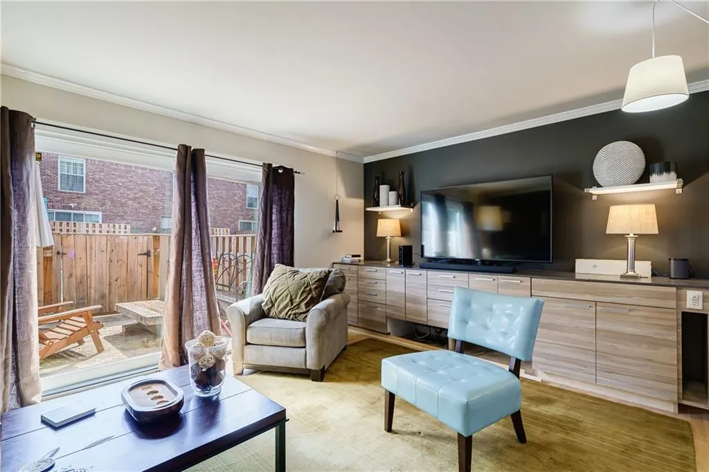 5696 Kingsport Drive Unit 5696, Sandy Springs, Georgia 30342, 2 Bedrooms Bedrooms, ,1 BathroomBathrooms,Residential,Sold,5696 Kingsport Drive Unit 5696,7116783