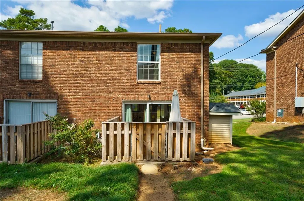 5696 Kingsport Drive Unit 5696, Sandy Springs, Georgia 30342, 2 Bedrooms Bedrooms, ,1 BathroomBathrooms,Residential,Sold,5696 Kingsport Drive Unit 5696,7116783