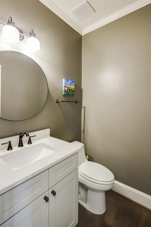 7465 Chestwick Court, Sandy Springs, Georgia 30350, 5 Bedrooms Bedrooms, ,4 BathroomsBathrooms,Residential,Sold,7465 Chestwick Court,7189558