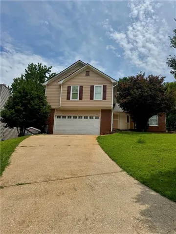 1143 Memory Lane, Lawrenceville, Georgia 30044