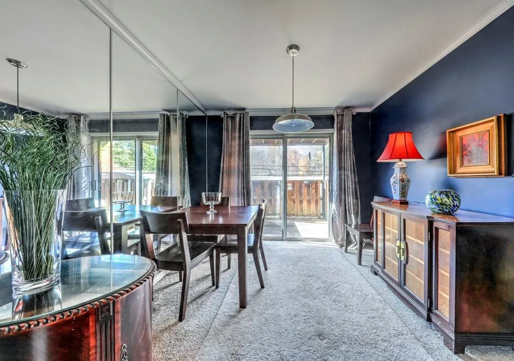 5661 Kingsport Drive Unit 6, Atlanta, Georgia 30342, 2 Bedrooms Bedrooms, ,1 BathroomBathrooms,Residential,Sold,5661 Kingsport Drive Unit 6,6102194