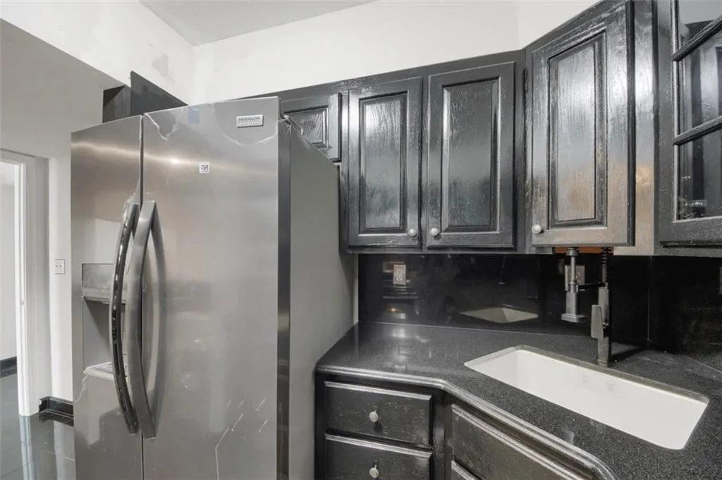 2870 Pharr Court South Nw Unit 2006, Atlanta, Georgia 30305, 2 Bedrooms Bedrooms, ,2 BathroomsBathrooms,Residential,For Sale,2870 Pharr Court South Nw Unit 2006,7633181