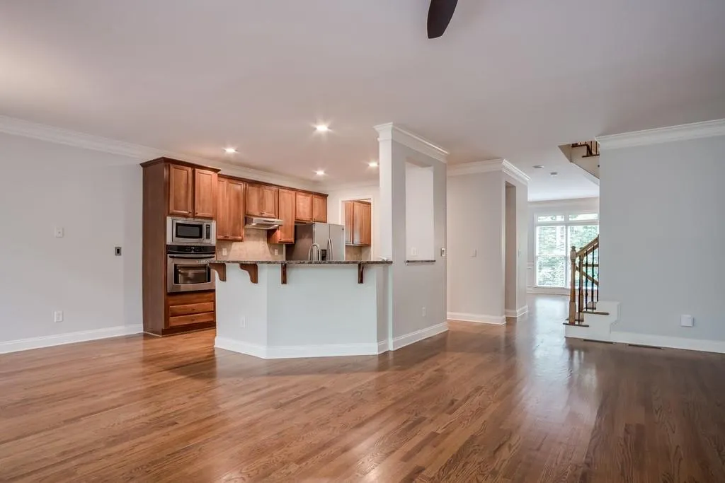 5559 Julian Place, Sandy Springs, Georgia 30342, 4 Bedrooms Bedrooms, ,3 BathroomsBathrooms,Residential,Sold,5559 Julian Place,6565130