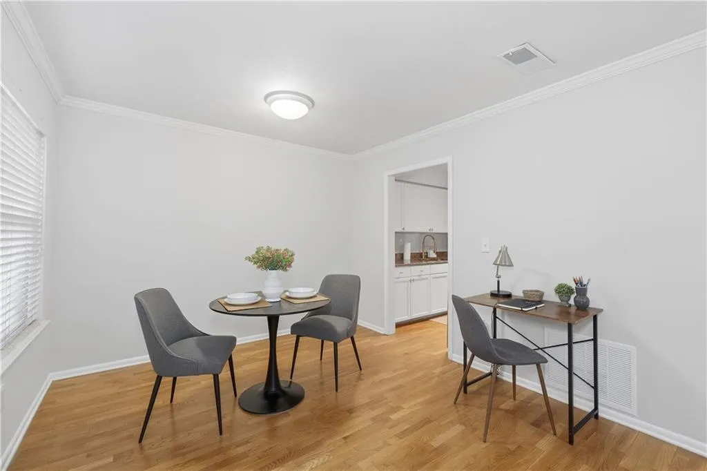 1150 Collier Road Nw Unit 6h, Atlanta, Georgia 30318, 1 Bedroom Bedrooms, 0 ,1 BathroomBathrooms,Residential,For Sale,1150 Collier Road Nw Unit 6h,7710545