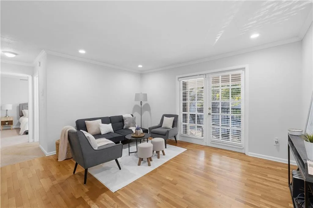 1150 Collier Road Nw Unit 6h, Atlanta, Georgia 30318, 1 Bedroom Bedrooms, 0 ,1 BathroomBathrooms,Residential,For Sale,1150 Collier Road Nw Unit 6h,7710545