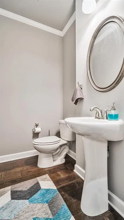 7375 Glisten Avenue, Atlanta, Georgia 30328, 3 Bedrooms Bedrooms, ,3 BathroomsBathrooms,Residential,Sold,7375 Glisten Avenue,5953577