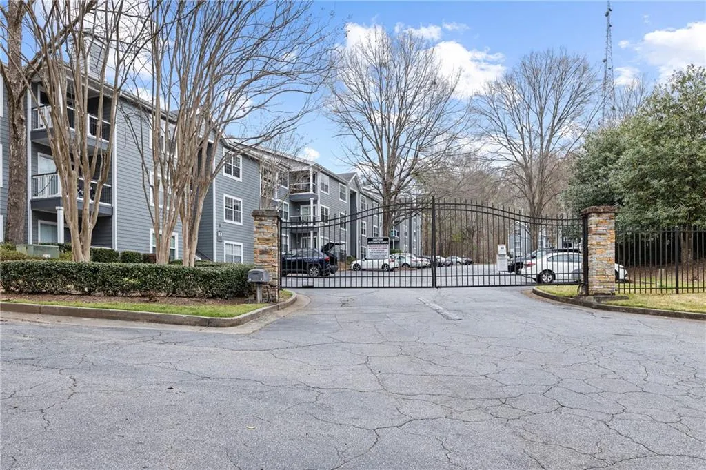 7102 Santa Fe Parkway, Sandy Springs, Georgia 30350, 3 Bedrooms Bedrooms, ,2 BathroomsBathrooms,Residential,Sold,7102 Santa Fe Parkway,7024171