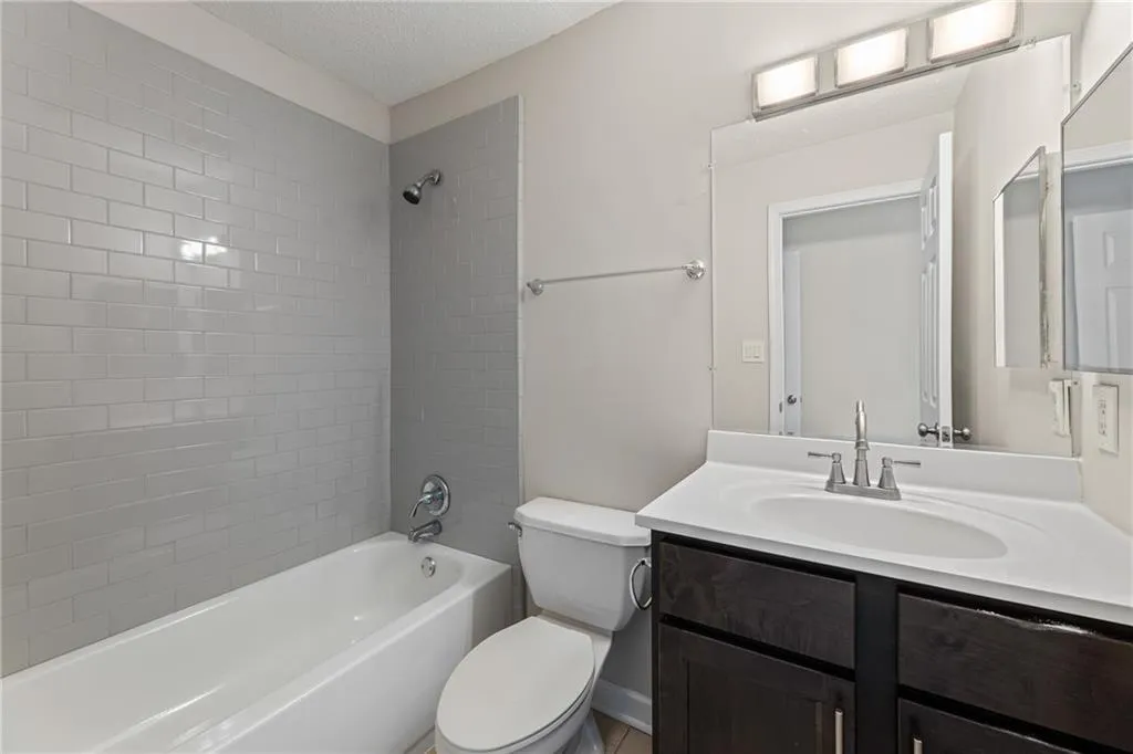 7102 Santa Fe Parkway, Sandy Springs, Georgia 30350, 3 Bedrooms Bedrooms, ,2 BathroomsBathrooms,Residential,Sold,7102 Santa Fe Parkway,7024171