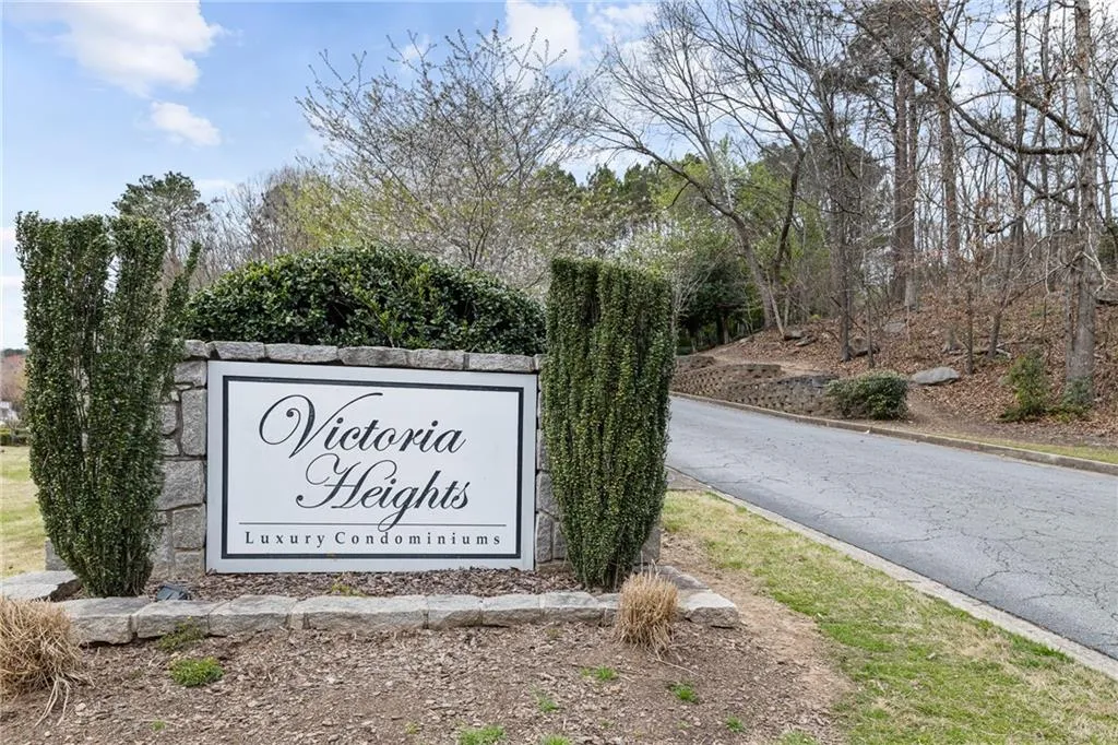 7102 Santa Fe Parkway, Sandy Springs, Georgia 30350, 3 Bedrooms Bedrooms, ,2 BathroomsBathrooms,Residential,Sold,7102 Santa Fe Parkway,7024171