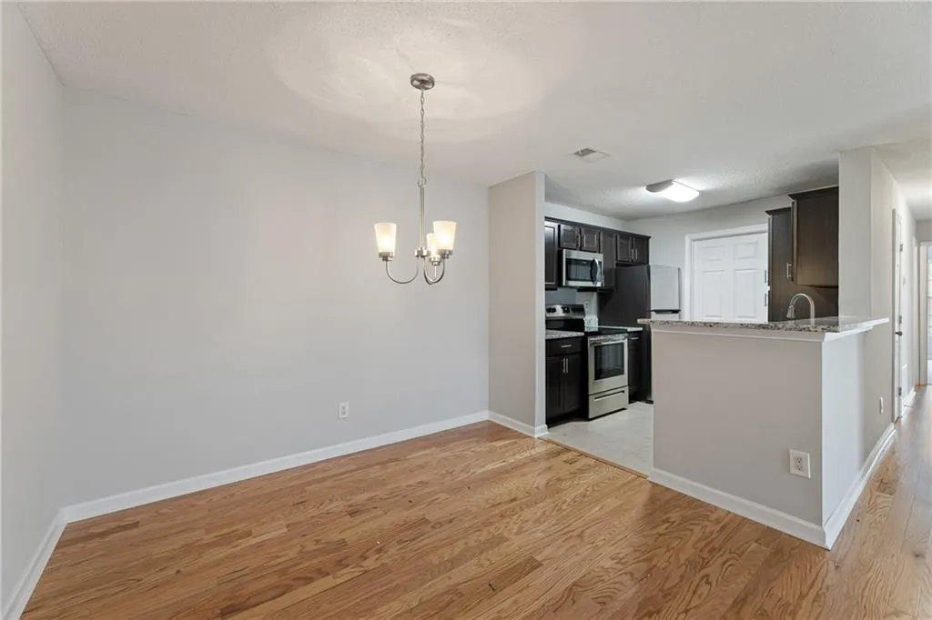 7102 Santa Fe Parkway, Sandy Springs, Georgia 30350, 3 Bedrooms Bedrooms, ,2 BathroomsBathrooms,Residential,Sold,7102 Santa Fe Parkway,7024171