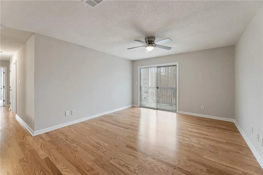 7102 Santa Fe Parkway, Sandy Springs, Georgia 30350, 3 Bedrooms Bedrooms, ,2 BathroomsBathrooms,Residential,Sold,7102 Santa Fe Parkway,7024171