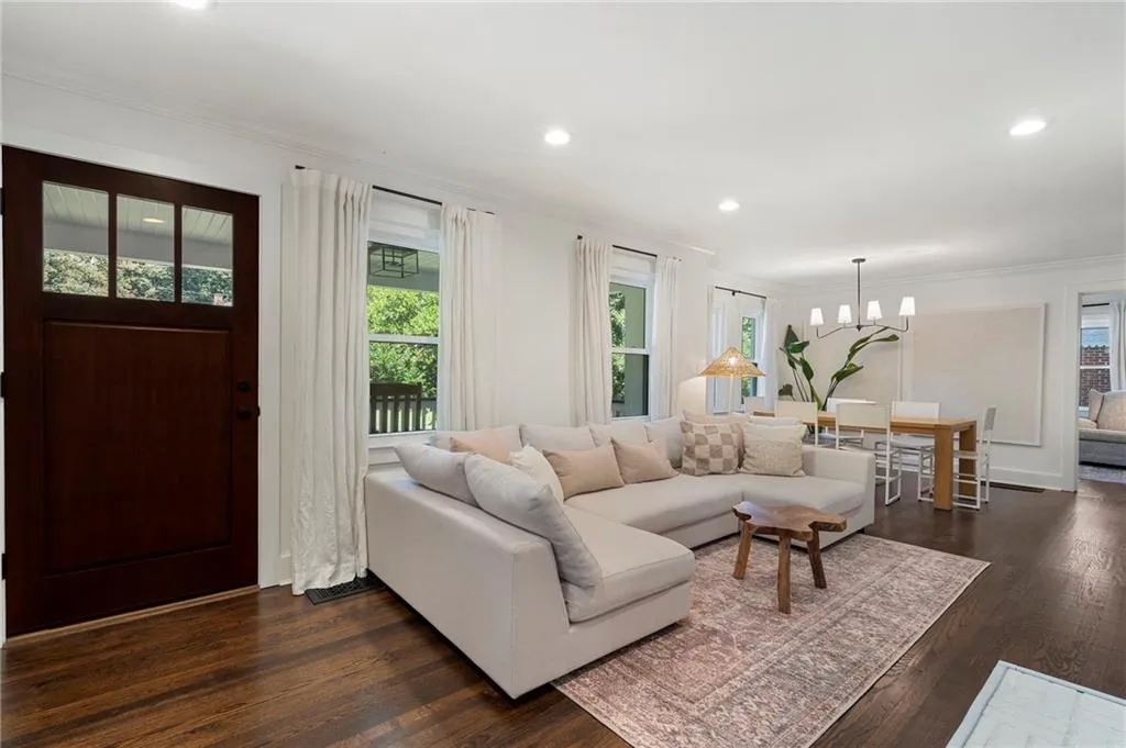 1651 Geary Drive Nw, Atlanta, Georgia 30309, 3 Bedrooms Bedrooms, ,2 BathroomsBathrooms,Residential,For Sale,1651 Geary Drive Nw,7667938