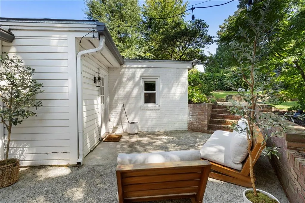 1651 Geary Drive Nw, Atlanta, Georgia 30309, 3 Bedrooms Bedrooms, ,2 BathroomsBathrooms,Residential,For Sale,1651 Geary Drive Nw,7667938