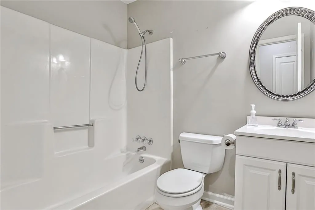 37 W Belle Isle Road, Atlanta, Georgia 30342, 3 Bedrooms Bedrooms, ,2 BathroomsBathrooms,Residential,Sold,37 W Belle Isle Road,7000739