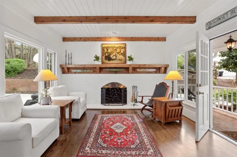 430 Tavern Circle, Sandy Springs, Georgia 30350, 5 Bedrooms Bedrooms, ,5 BathroomsBathrooms,Residential,Sold,430 Tavern Circle,7364219