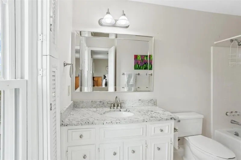 430 Tavern Circle, Sandy Springs, Georgia 30350, 5 Bedrooms Bedrooms, ,5 BathroomsBathrooms,Residential,Sold,430 Tavern Circle,7364219