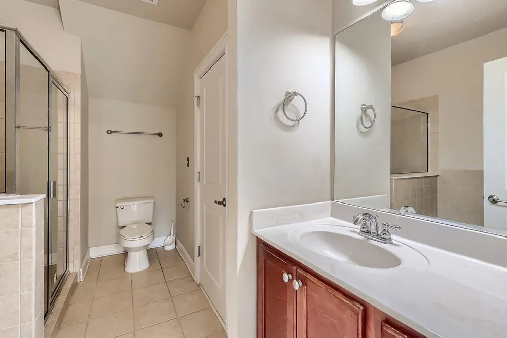 256 Legran Bend, Atlanta, Georgia 30328, 2 Bedrooms Bedrooms, ,2 BathroomsBathrooms,Residential,Sold,256 Legran Bend,7002704