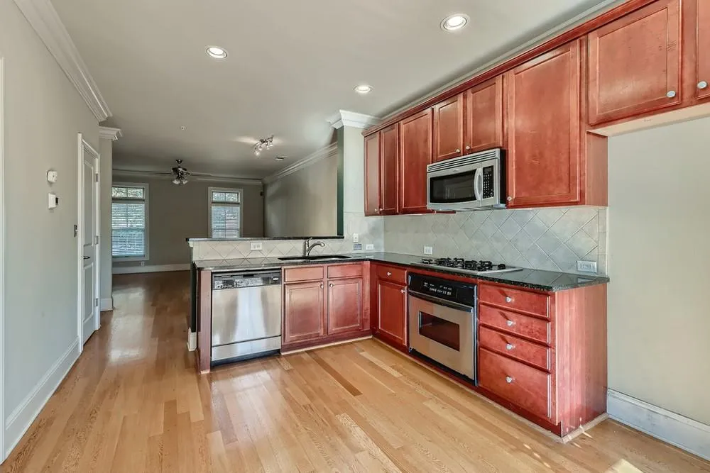 256 Legran Bend, Atlanta, Georgia 30328, 2 Bedrooms Bedrooms, ,2 BathroomsBathrooms,Residential,Sold,256 Legran Bend,7002704