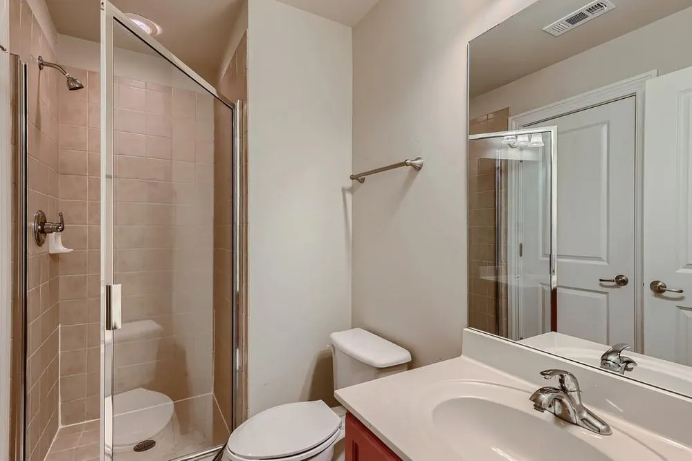 256 Legran Bend, Atlanta, Georgia 30328, 2 Bedrooms Bedrooms, ,2 BathroomsBathrooms,Residential,Sold,256 Legran Bend,7002704