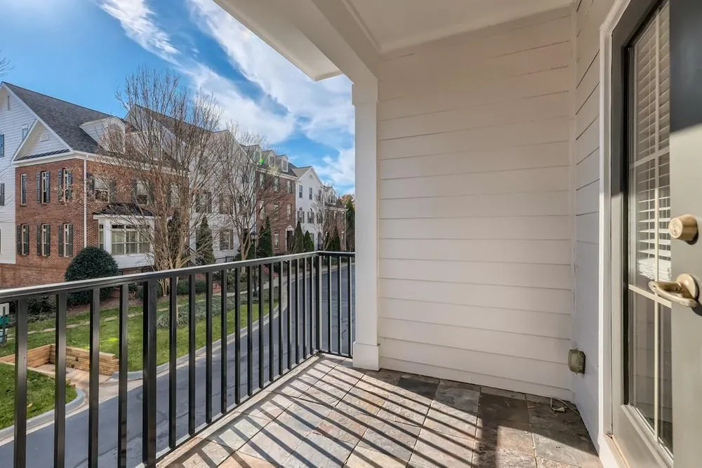 256 Legran Bend, Atlanta, Georgia 30328, 2 Bedrooms Bedrooms, ,2 BathroomsBathrooms,Residential,Sold,256 Legran Bend,7002704