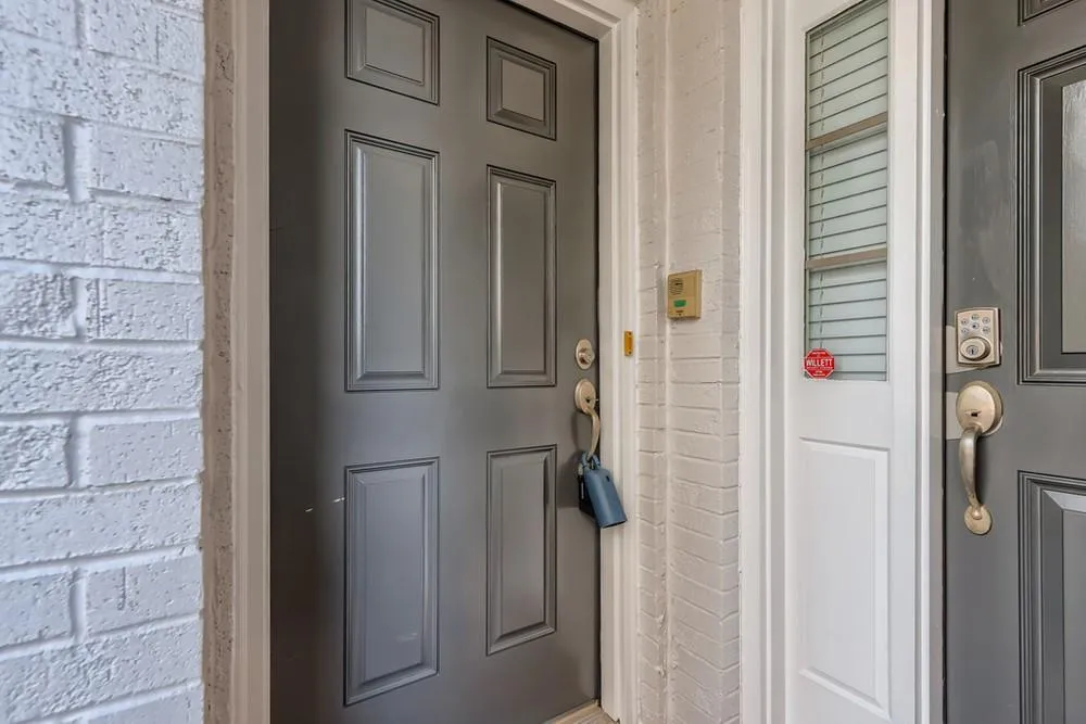 256 Legran Bend, Atlanta, Georgia 30328, 2 Bedrooms Bedrooms, ,2 BathroomsBathrooms,Residential,Sold,256 Legran Bend,7002704