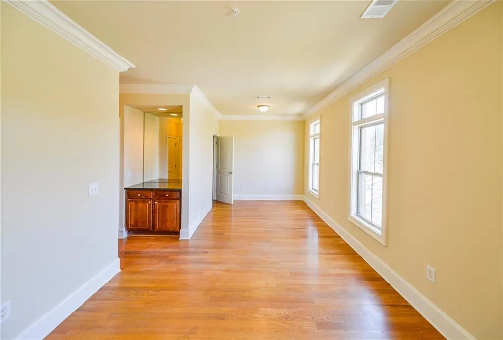 6448 Chariot Street Unit 10, Atlanta, Georgia 30328, 3 Bedrooms Bedrooms, ,2 BathroomsBathrooms,Residential,Sold,6448 Chariot Street Unit 10,5982898