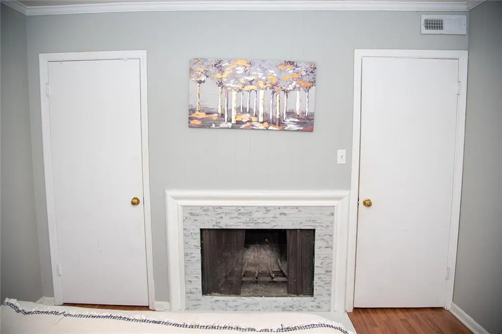 5400 Roswell Road Unit H1, Atlanta, Georgia 30342, 2 Bedrooms Bedrooms, ,1 BathroomBathrooms,Residential,Sold,5400 Roswell Road Unit H1,6860927