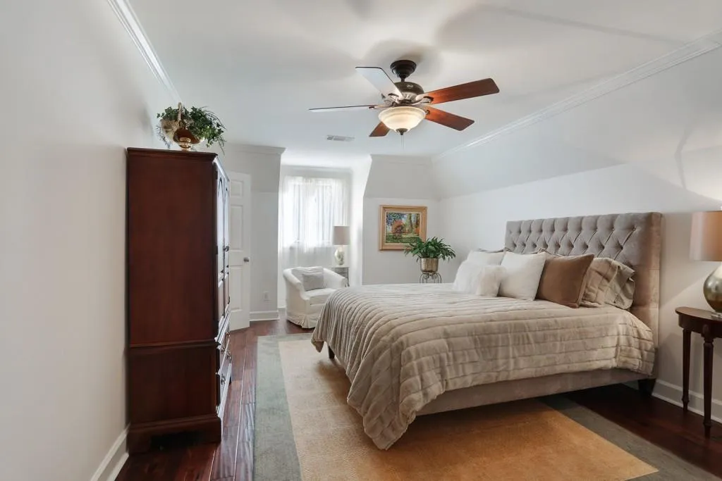 890 Marseilles Drive, Sandy Springs, Georgia 30327, 6 Bedrooms Bedrooms, ,7 BathroomsBathrooms,Residential,Sold,890 Marseilles Drive,6102512