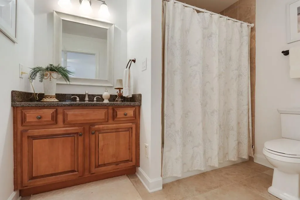 890 Marseilles Drive, Sandy Springs, Georgia 30327, 6 Bedrooms Bedrooms, ,7 BathroomsBathrooms,Residential,Sold,890 Marseilles Drive,6102512