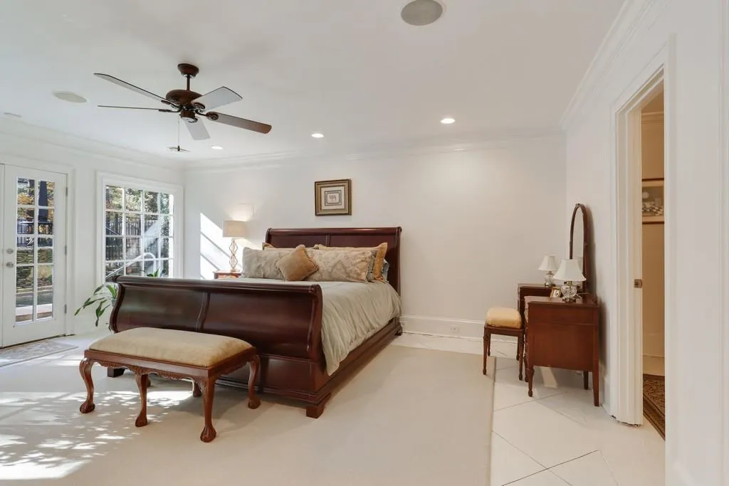 890 Marseilles Drive, Sandy Springs, Georgia 30327, 6 Bedrooms Bedrooms, ,7 BathroomsBathrooms,Residential,Sold,890 Marseilles Drive,6102512