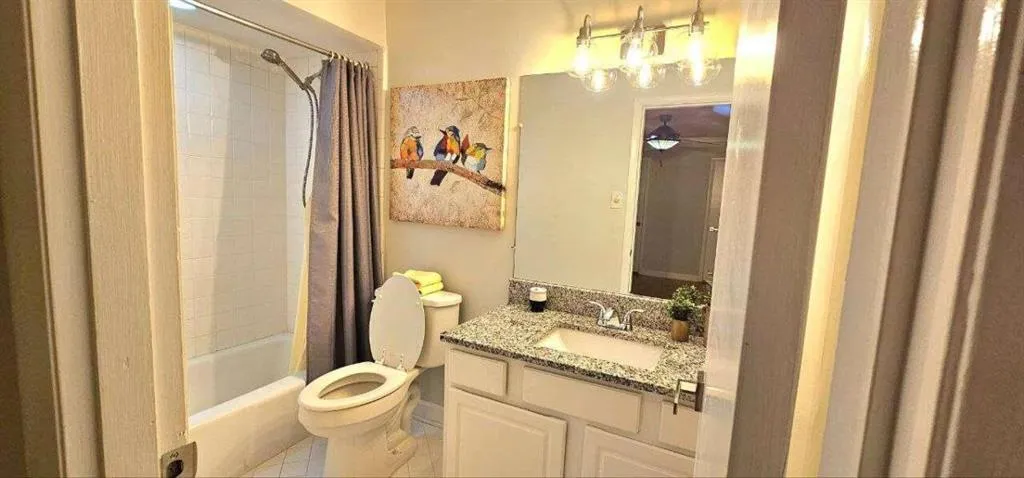 346 Carpenter Drive Unit 72, Sandy Springs, Georgia 30328, 2 Bedrooms Bedrooms, ,2 BathroomsBathrooms,Residential,Sold,346 Carpenter Drive Unit 72,7246167