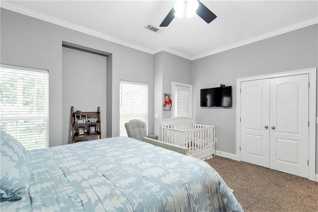 172 Peachtree Hollow Court, Sandy Springs, Georgia 30328, 2 Bedrooms Bedrooms, ,2 BathroomsBathrooms,Residential,Sold,172 Peachtree Hollow Court,7219219