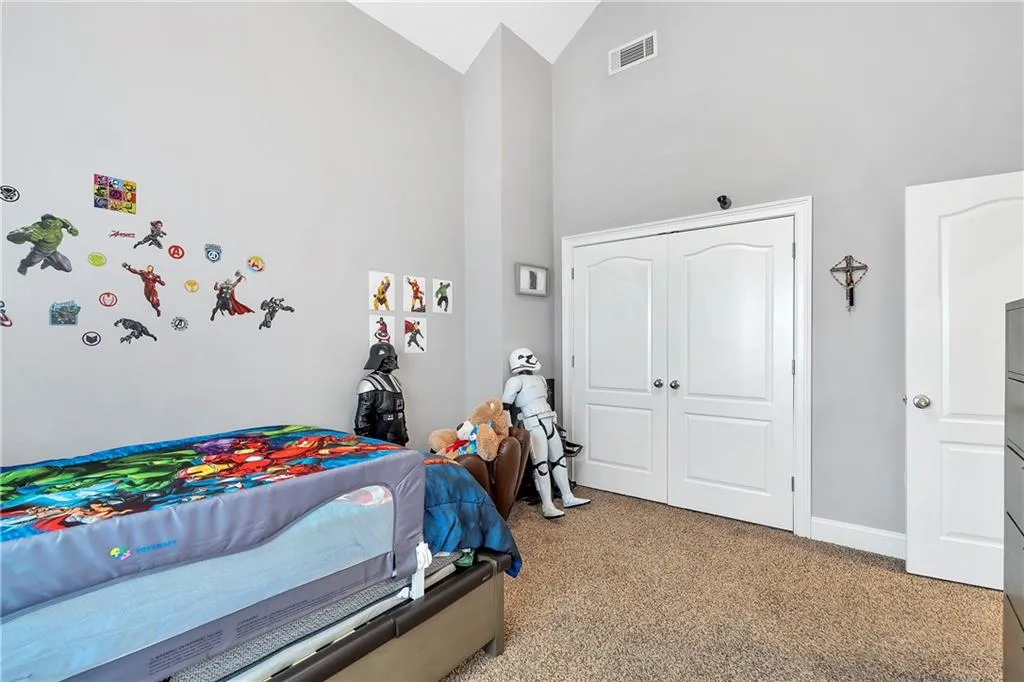 172 Peachtree Hollow Court, Sandy Springs, Georgia 30328, 2 Bedrooms Bedrooms, ,2 BathroomsBathrooms,Residential,Sold,172 Peachtree Hollow Court,7219219