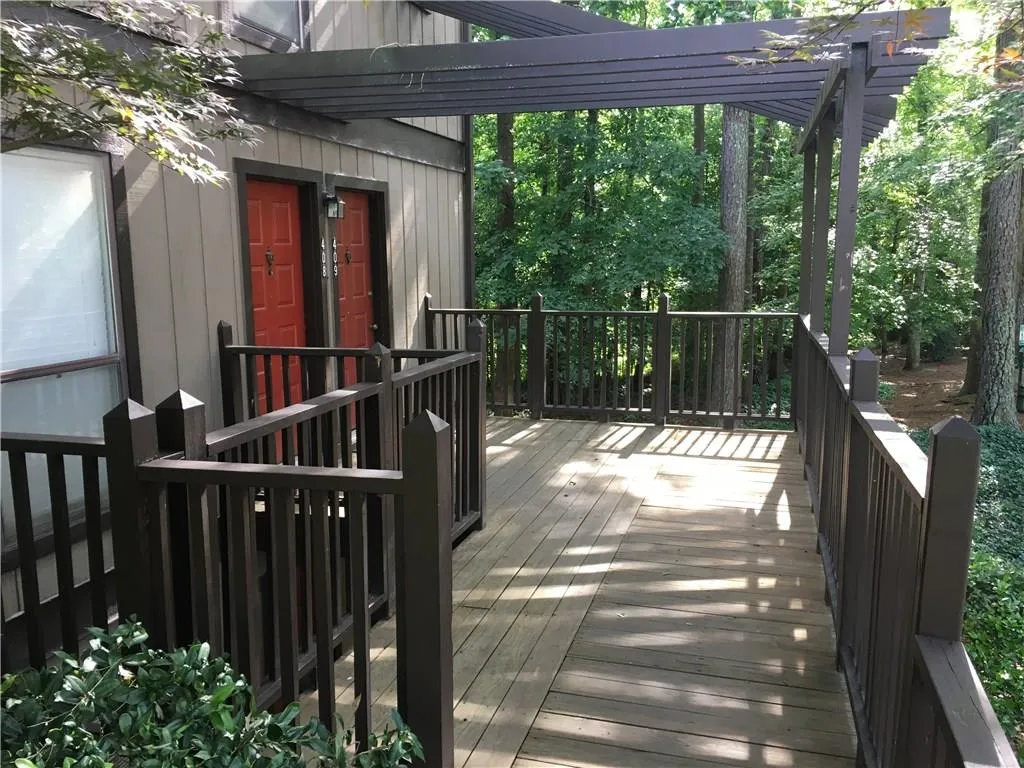 409 River Run Drive Unit 409, Sandy Springs, Georgia 30350, 2 Bedrooms Bedrooms, ,2 BathroomsBathrooms,Residential,Sold,409 River Run Drive Unit 409,6038838