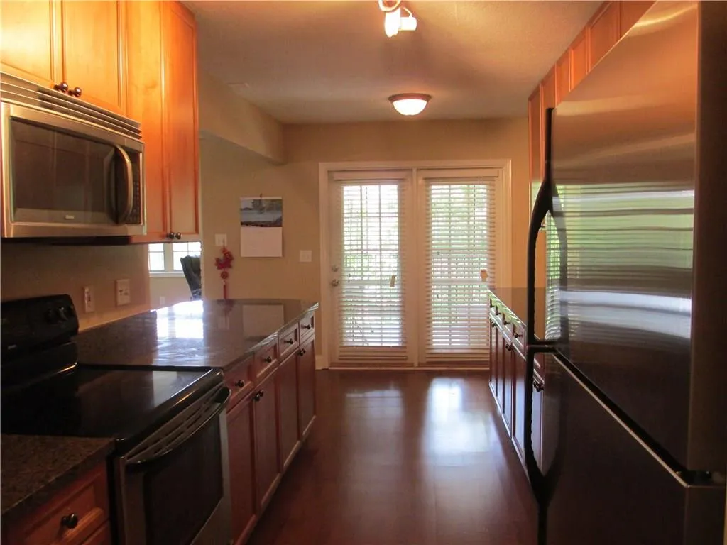 750 Dalrymple Road Unit F4, Atlanta, Georgia 30328, 4 Bedrooms Bedrooms, ,2 BathroomsBathrooms,Residential,Sold,750 Dalrymple Road Unit F4,5607989