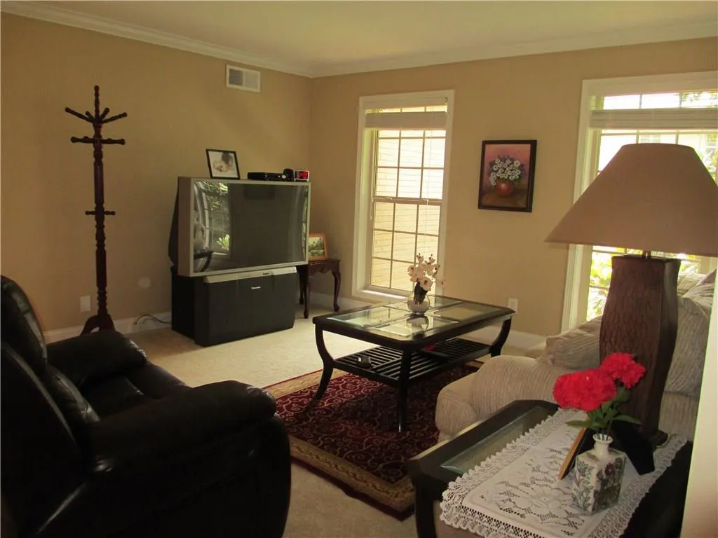 750 Dalrymple Road Unit F4, Atlanta, Georgia 30328, 4 Bedrooms Bedrooms, ,2 BathroomsBathrooms,Residential,Sold,750 Dalrymple Road Unit F4,5607989