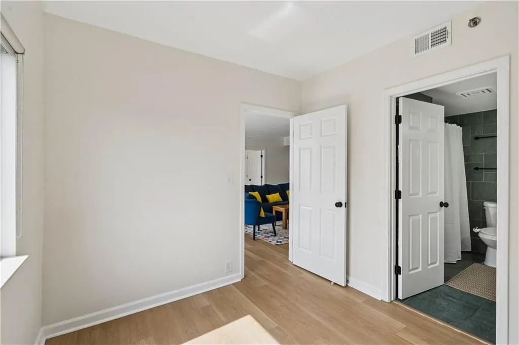 3481 Lakeside Drive Ne Unit 2503, Atlanta, Georgia 30326, 2 Bedrooms Bedrooms, 0 ,2 BathroomsBathrooms,Residential,For Sale,3481 Lakeside Drive Ne Unit 2503,7852821