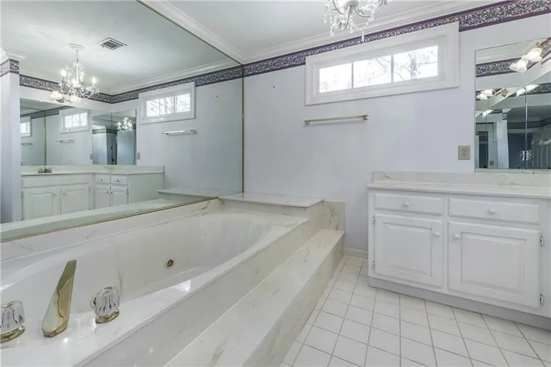 7155 Roswell Road Unit 33, Sandy Springs, Georgia 30328, 3 Bedrooms Bedrooms, ,3 BathroomsBathrooms,Residential,Sold,7155 Roswell Road Unit 33,5994583