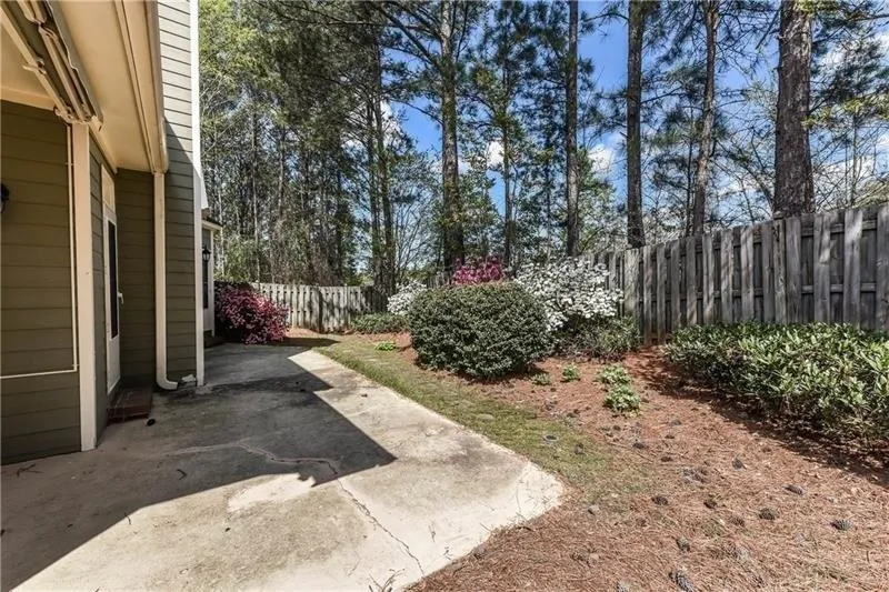 7155 Roswell Road Unit 33, Sandy Springs, Georgia 30328, 3 Bedrooms Bedrooms, ,3 BathroomsBathrooms,Residential,Sold,7155 Roswell Road Unit 33,5994583
