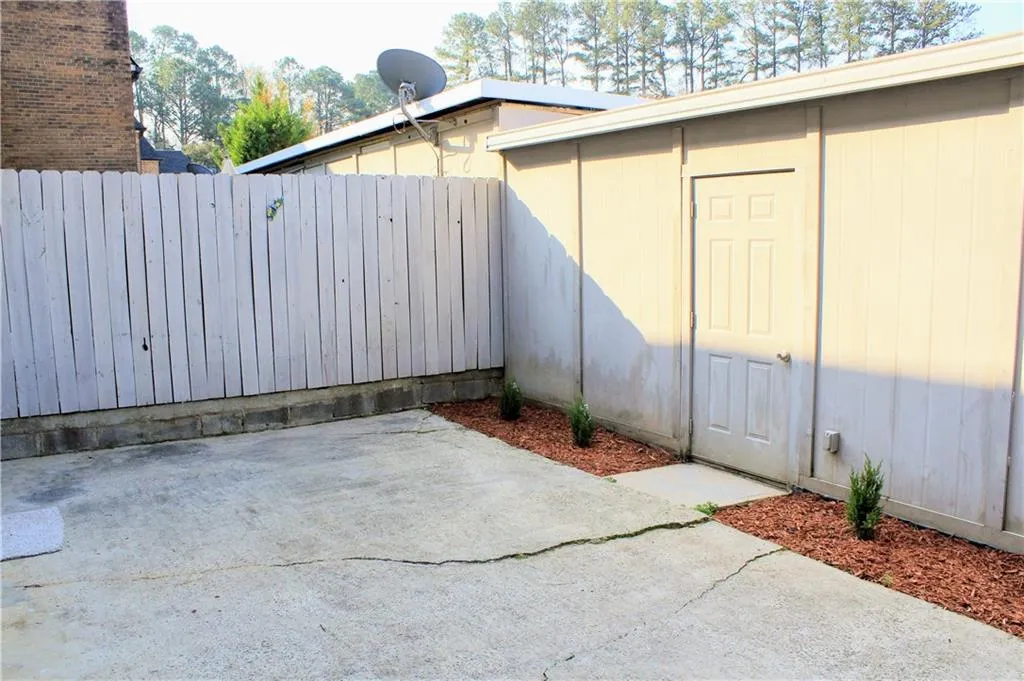 360 Winding River Drive Unit K, Atlanta, Georgia 30350, 3 Bedrooms Bedrooms, ,2 BathroomsBathrooms,Residential,Sold,360 Winding River Drive Unit K,6523585