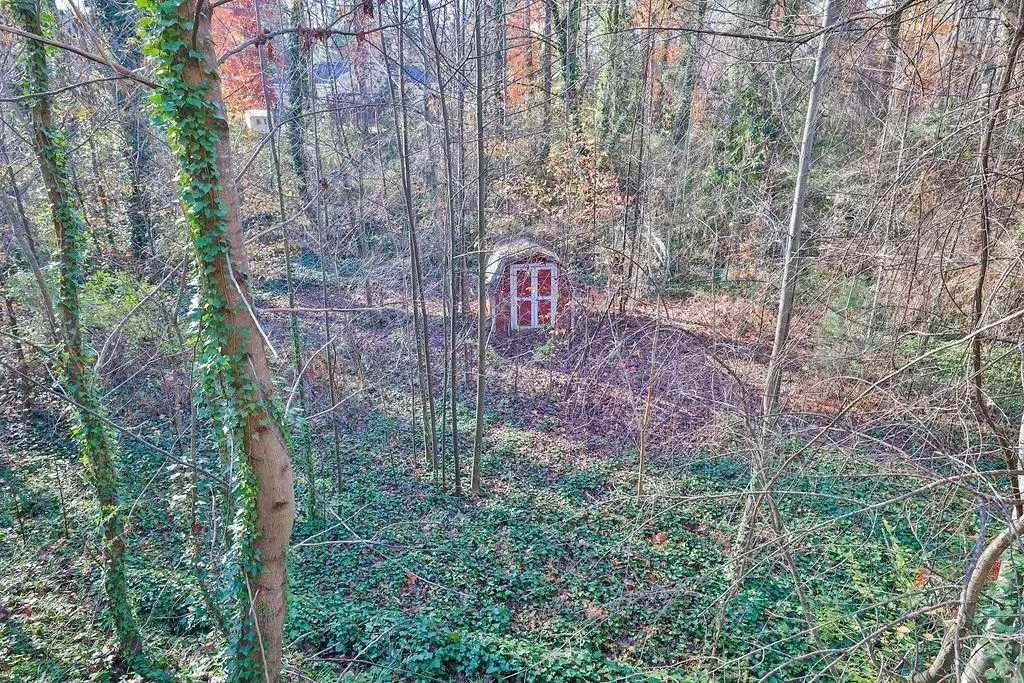 266 Colewood Way, Atlanta, Georgia 30328, 4 Bedrooms Bedrooms, ,3 BathroomsBathrooms,Residential,Sold,266 Colewood Way,7160302