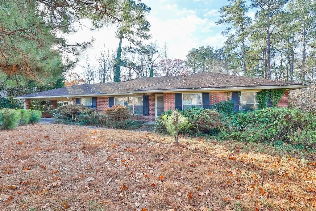 266 Colewood Way, Atlanta, Georgia 30328, 4 Bedrooms Bedrooms, ,3 BathroomsBathrooms,Residential,Sold,266 Colewood Way,7160302