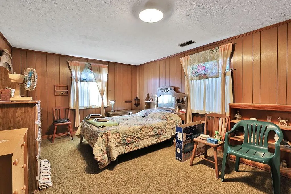 266 Colewood Way, Atlanta, Georgia 30328, 4 Bedrooms Bedrooms, ,3 BathroomsBathrooms,Residential,Sold,266 Colewood Way,7160302