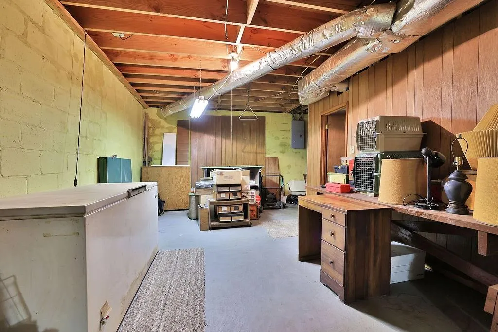 266 Colewood Way, Atlanta, Georgia 30328, 4 Bedrooms Bedrooms, ,3 BathroomsBathrooms,Residential,Sold,266 Colewood Way,7160302